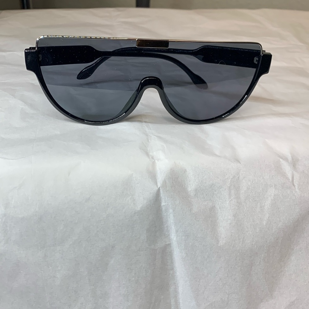 Fashion glasses